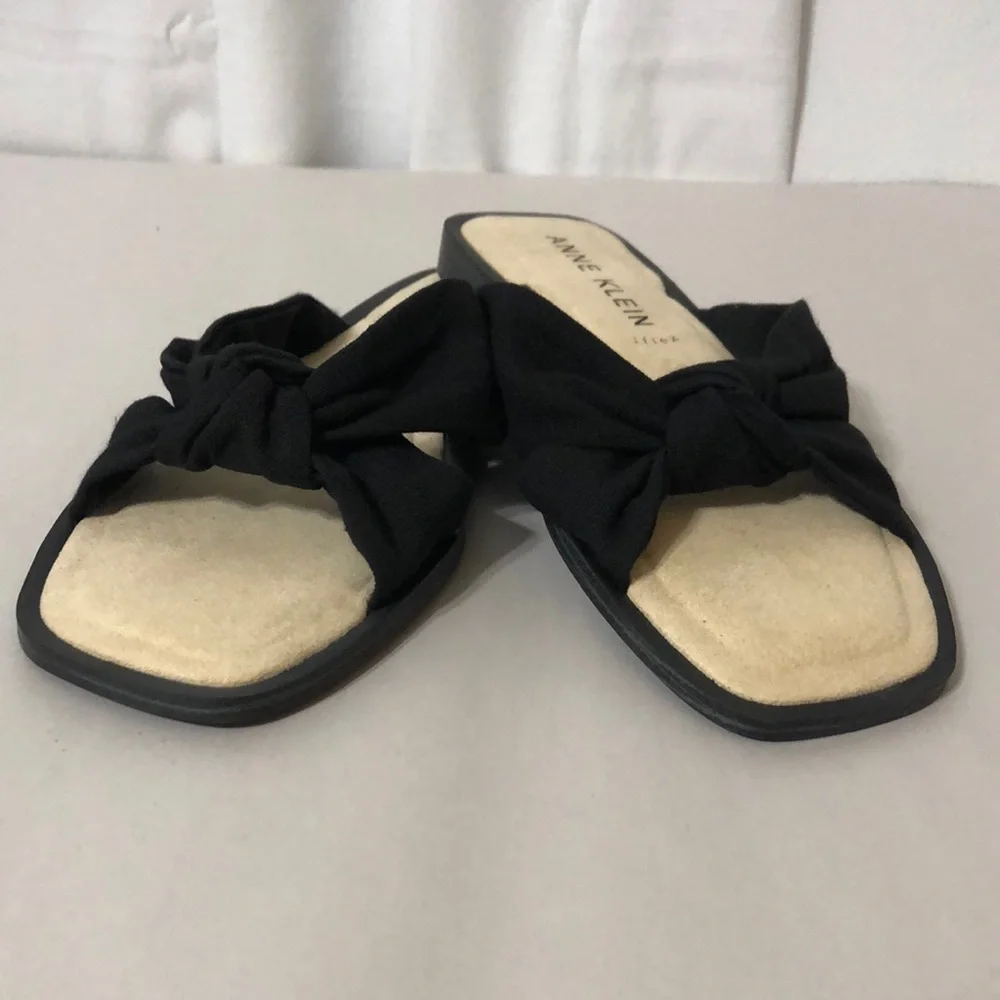 Anne Klein new without